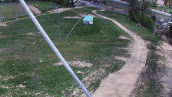 Spodní část sjezdovky skiareálu Karolinka