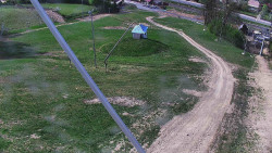 Spodní část sjezdovky skiareálu Karolinka
