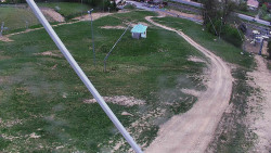 Spodní část sjezdovky skiareálu Karolinka