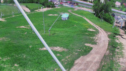 Spodní část sjezdovky skiareálu Karolinka