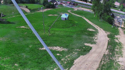 Spodní část sjezdovky skiareálu Karolinka