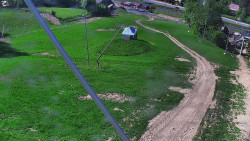 Spodní část sjezdovky skiareálu Karolinka