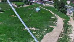 Spodní část sjezdovky skiareálu Karolinka