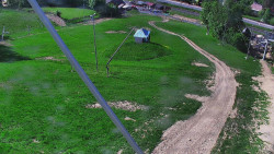 Spodní část sjezdovky skiareálu Karolinka
