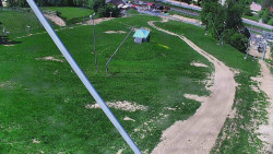 Spodní část sjezdovky skiareálu Karolinka