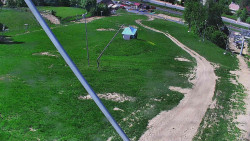 Spodní část sjezdovky skiareálu Karolinka
