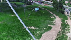 Spodní část sjezdovky skiareálu Karolinka