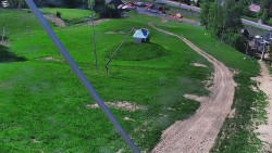 Spodní část sjezdovky skiareálu Karolinka