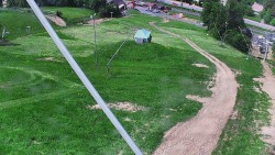 Spodní část sjezdovky skiareálu Karolinka