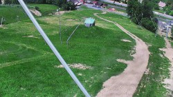 Spodní část sjezdovky skiareálu Karolinka