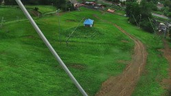 Spodní část sjezdovky skiareálu Karolinka