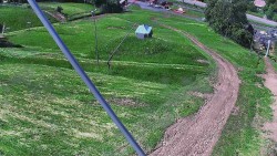 Spodní část sjezdovky skiareálu Karolinka