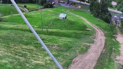 Spodní část sjezdovky skiareálu Karolinka