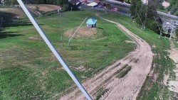 Spodní část sjezdovky skiareálu Karolinka