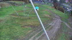 Unterer Teil der Skipiste des Skigebiets Karolinka