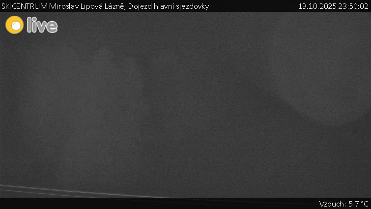 SKICENTRUM Miroslav Lipová Lázně - Dojezd hlavní sjezdovky - 13.10.2025 v 23:50 SKICENTRUM Miroslav Lipová Lázně - Dojezd hlavní sjezdovky - 13.10.2025 v 23:50