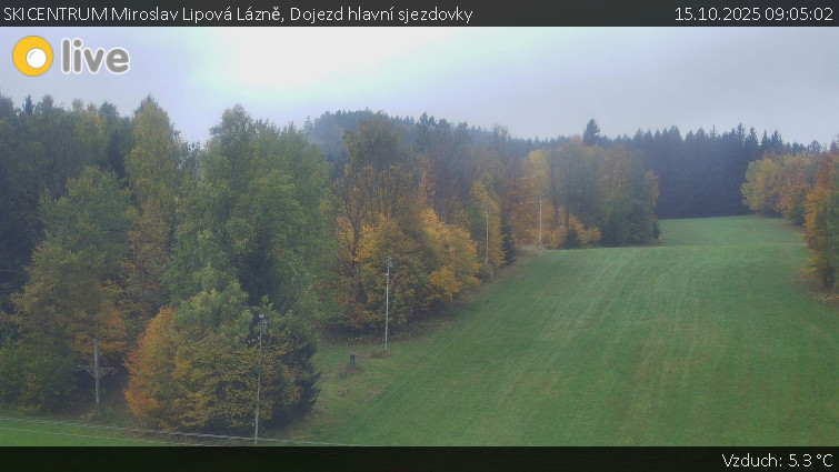 SKICENTRUM Miroslav Lipová Lázně - Dojezd hlavní sjezdovky - 15.10.2025 v 09:05 SKICENTRUM Miroslav Lipová Lázně - Dojezd hlavní sjezdovky - 15.10.2025 v 09:05