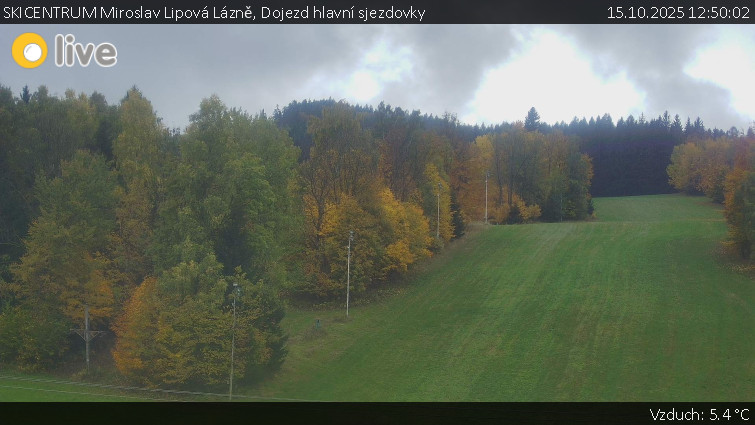 SKICENTRUM Miroslav Lipová Lázně - Dojezd hlavní sjezdovky - 15.10.2025 v 12:50 SKICENTRUM Miroslav Lipová Lázně - Dojezd hlavní sjezdovky - 15.10.2025 v 12:50