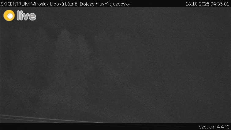 SKICENTRUM Miroslav Lipová Lázně - Dojezd hlavní sjezdovky - 18.10.2025 v 04:35 SKICENTRUM Miroslav Lipová Lázně - Dojezd hlavní sjezdovky - 18.10.2025 v 04:35