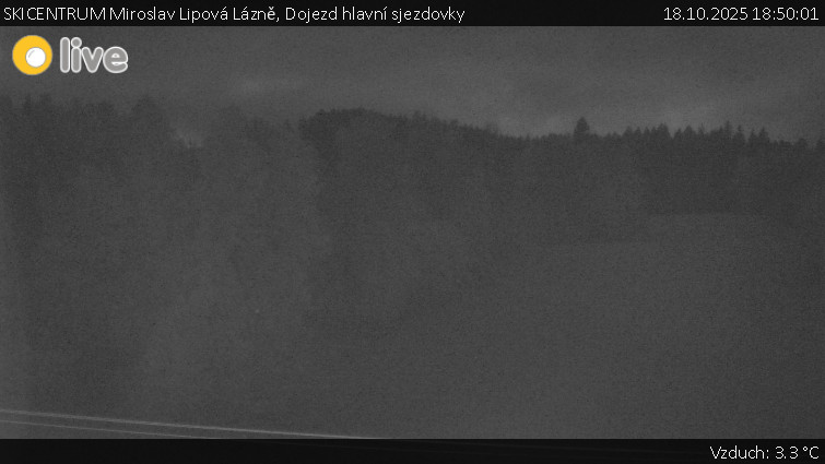 SKICENTRUM Miroslav Lipová Lázně - Dojezd hlavní sjezdovky - 18.10.2025 v 18:50 SKICENTRUM Miroslav Lipová Lázně - Dojezd hlavní sjezdovky - 18.10.2025 v 18:50