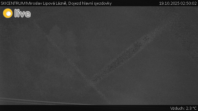 SKICENTRUM Miroslav Lipová Lázně - Dojezd hlavní sjezdovky - 19.10.2025 v 02:50 SKICENTRUM Miroslav Lipová Lázně - Dojezd hlavní sjezdovky - 19.10.2025 v 02:50