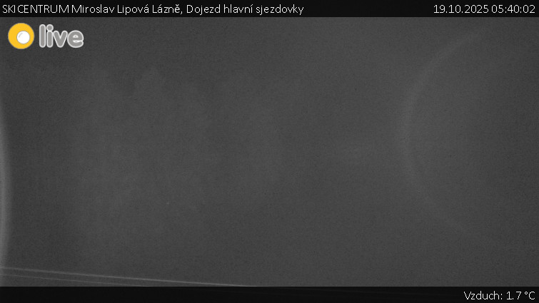 SKICENTRUM Miroslav Lipová Lázně - Dojezd hlavní sjezdovky - 19.10.2025 v 05:40 SKICENTRUM Miroslav Lipová Lázně - Dojezd hlavní sjezdovky - 19.10.2025 v 05:40