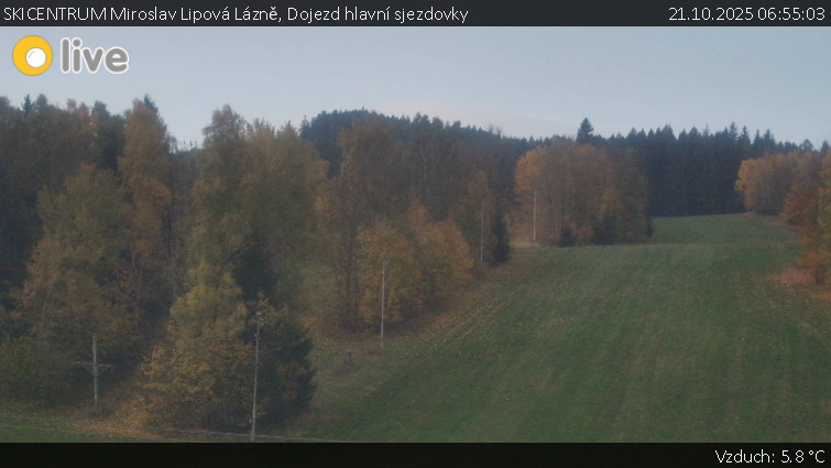SKICENTRUM Miroslav Lipová Lázně - Dojezd hlavní sjezdovky - 21.10.2025 v 06:55 SKICENTRUM Miroslav Lipová Lázně - Dojezd hlavní sjezdovky - 21.10.2025 v 06:55