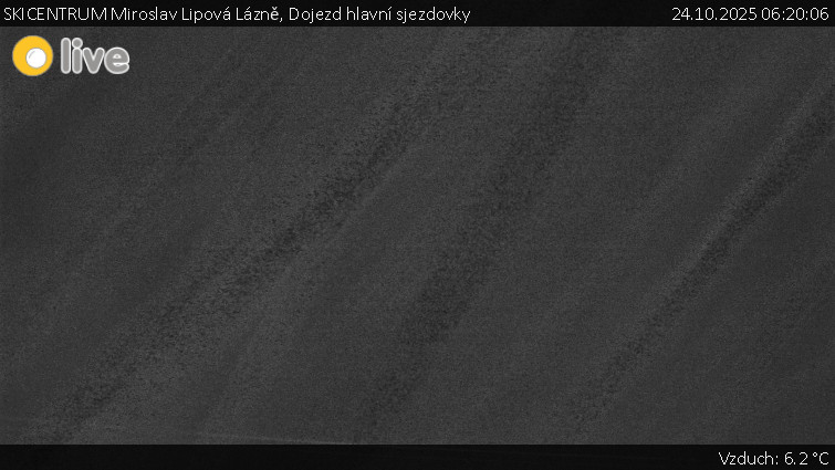 SKICENTRUM Miroslav Lipová Lázně - Dojezd hlavní sjezdovky - 24.10.2025 v 06:20 SKICENTRUM Miroslav Lipová Lázně - Dojezd hlavní sjezdovky - 24.10.2025 v 06:20