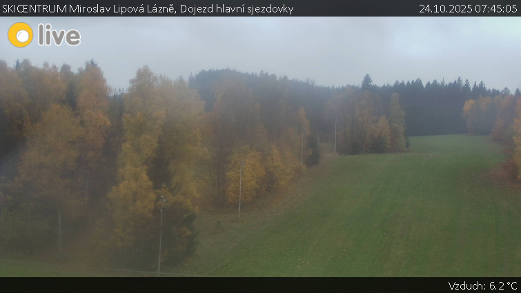 SKICENTRUM Miroslav Lipová Lázně - Dojezd hlavní sjezdovky - 24.10.2025 v 07:45 SKICENTRUM Miroslav Lipová Lázně - Dojezd hlavní sjezdovky - 24.10.2025 v 07:45