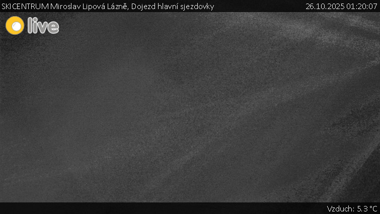 SKICENTRUM Miroslav Lipová Lázně - Dojezd hlavní sjezdovky - 26.10.2025 v 01:20 SKICENTRUM Miroslav Lipová Lázně - Dojezd hlavní sjezdovky - 26.10.2025 v 01:20