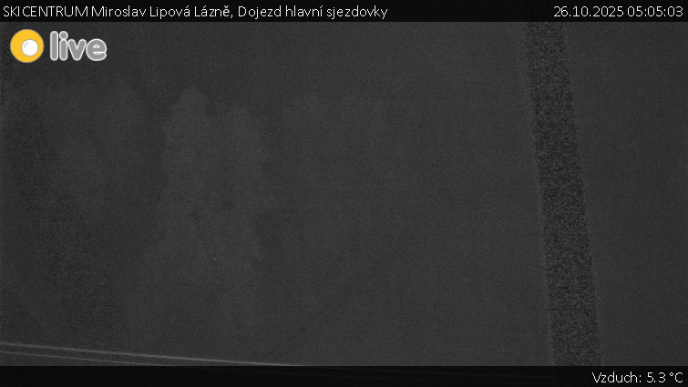 SKICENTRUM Miroslav Lipová Lázně - Dojezd hlavní sjezdovky - 26.10.2025 v 05:05 SKICENTRUM Miroslav Lipová Lázně - Dojezd hlavní sjezdovky - 26.10.2025 v 05:05