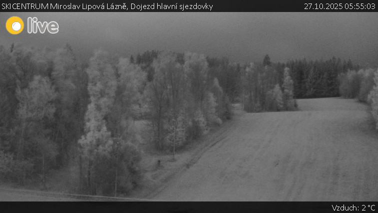 SKICENTRUM Miroslav Lipová Lázně - Dojezd hlavní sjezdovky - 27.10.2025 v 05:55 SKICENTRUM Miroslav Lipová Lázně - Dojezd hlavní sjezdovky - 27.10.2025 v 05:55