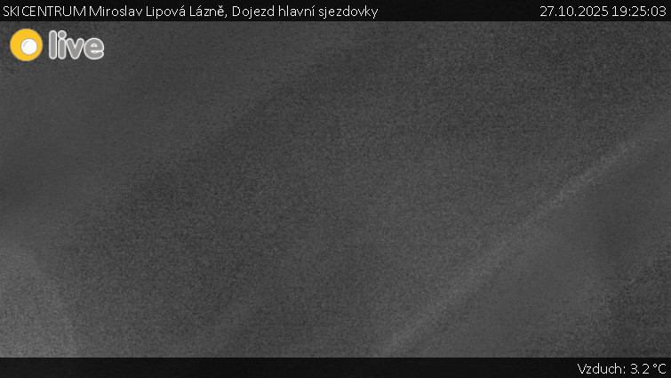 SKICENTRUM Miroslav Lipová Lázně - Dojezd hlavní sjezdovky - 27.10.2025 v 19:25 SKICENTRUM Miroslav Lipová Lázně - Dojezd hlavní sjezdovky - 27.10.2025 v 19:25