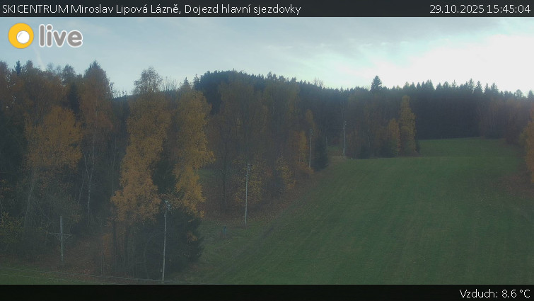 SKICENTRUM Miroslav Lipová Lázně - Dojezd hlavní sjezdovky - 29.10.2025 v 15:45 SKICENTRUM Miroslav Lipová Lázně - Dojezd hlavní sjezdovky - 29.10.2025 v 15:45
