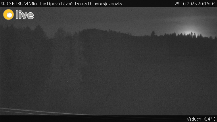 SKICENTRUM Miroslav Lipová Lázně - Dojezd hlavní sjezdovky - 29.10.2025 v 20:15 SKICENTRUM Miroslav Lipová Lázně - Dojezd hlavní sjezdovky - 29.10.2025 v 20:15
