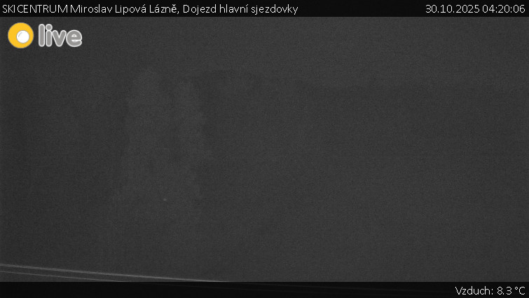 SKICENTRUM Miroslav Lipová Lázně - Dojezd hlavní sjezdovky - 30.10.2025 v 04:20 SKICENTRUM Miroslav Lipová Lázně - Dojezd hlavní sjezdovky - 30.10.2025 v 04:20