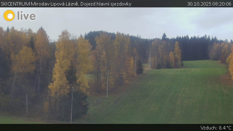 SKICENTRUM Miroslav Lipová Lázně - Dojezd hlavní sjezdovky - 30.10.2025 v 08:20 SKICENTRUM Miroslav Lipová Lázně - Dojezd hlavní sjezdovky - 30.10.2025 v 08:20