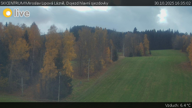 SKICENTRUM Miroslav Lipová Lázně - Dojezd hlavní sjezdovky - 30.10.2025 v 16:35 SKICENTRUM Miroslav Lipová Lázně - Dojezd hlavní sjezdovky - 30.10.2025 v 16:35