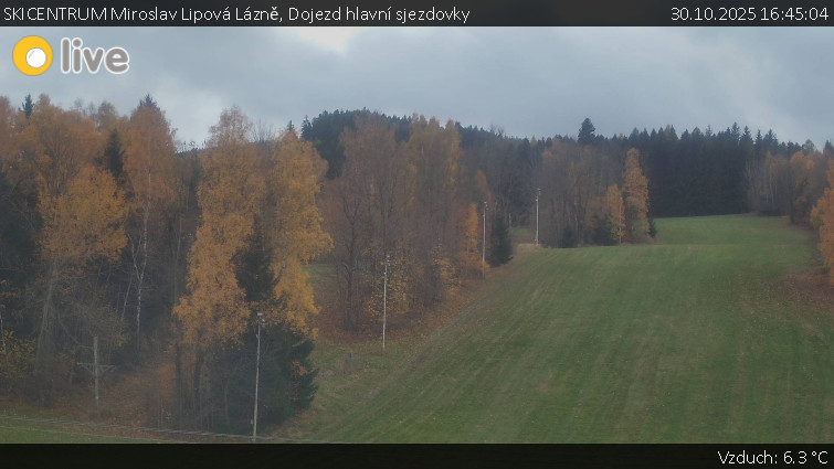 SKICENTRUM Miroslav Lipová Lázně - Dojezd hlavní sjezdovky - 30.10.2025 v 16:45 SKICENTRUM Miroslav Lipová Lázně - Dojezd hlavní sjezdovky - 30.10.2025 v 16:45