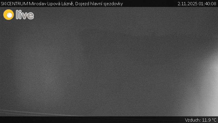 SKICENTRUM Miroslav Lipová Lázně - Dojezd hlavní sjezdovky - 2.11.2025 v 01:40 SKICENTRUM Miroslav Lipová Lázně - Dojezd hlavní sjezdovky - 2.11.2025 v 01:40