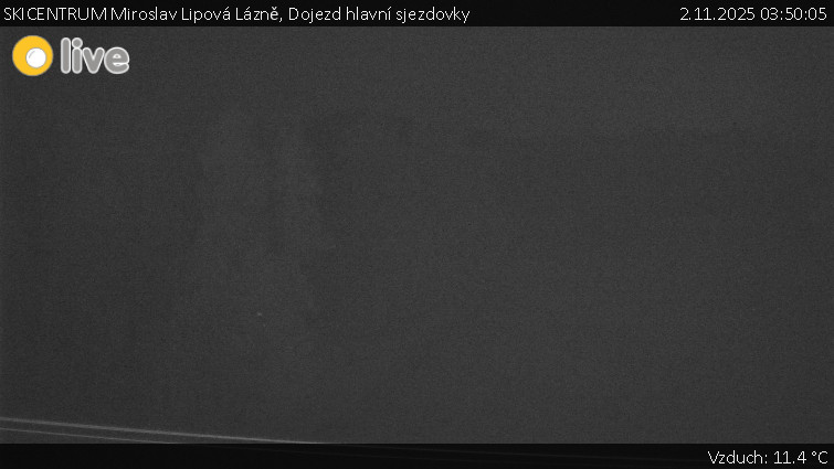SKICENTRUM Miroslav Lipová Lázně - Dojezd hlavní sjezdovky - 2.11.2025 v 03:50 SKICENTRUM Miroslav Lipová Lázně - Dojezd hlavní sjezdovky - 2.11.2025 v 03:50