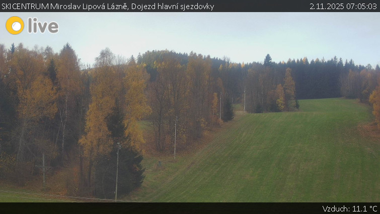 SKICENTRUM Miroslav Lipová Lázně - Dojezd hlavní sjezdovky - 2.11.2025 v 07:05 SKICENTRUM Miroslav Lipová Lázně - Dojezd hlavní sjezdovky - 2.11.2025 v 07:05