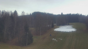 SKICENTRUM Miroslav Lipová Lázně - Dojezd hlavní sjezdovky - 17.12.2025 v 10:05 SKICENTRUM Miroslav Lipová Lázně - Dojezd hlavní sjezdovky - 17.12.2025 v 10:05