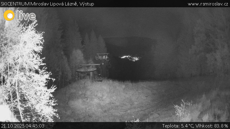 SKICENTRUM Miroslav Lipová Lázně - Výstupní stanice lanové dráhy - 21.10.2025 v 04:45 SKICENTRUM Miroslav Lipová Lázně - Výstupní stanice lanové dráhy - 21.10.2025 v 04:45