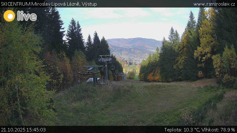 SKICENTRUM Miroslav Lipová Lázně - Výstupní stanice lanové dráhy - 21.10.2025 v 15:45 SKICENTRUM Miroslav Lipová Lázně - Výstupní stanice lanové dráhy - 21.10.2025 v 15:45