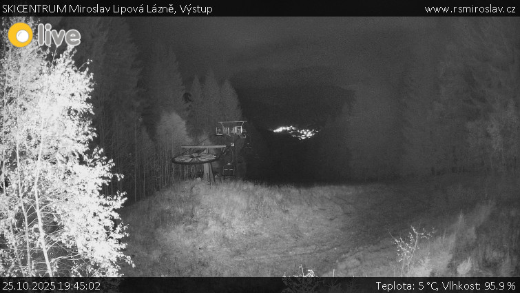 SKICENTRUM Miroslav Lipová Lázně - Výstupní stanice lanové dráhy - 25.10.2025 v 19:45 SKICENTRUM Miroslav Lipová Lázně - Výstupní stanice lanové dráhy - 25.10.2025 v 19:45