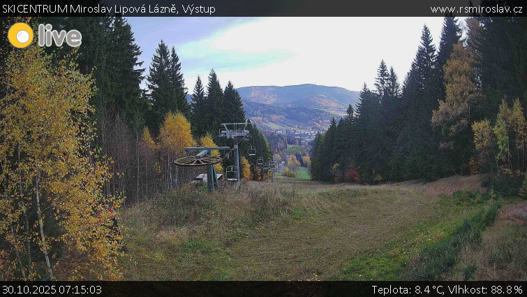 SKICENTRUM Miroslav Lipová Lázně - Výstupní stanice lanové dráhy - 30.10.2025 v 07:15 SKICENTRUM Miroslav Lipová Lázně - Výstupní stanice lanové dráhy - 30.10.2025 v 07:15