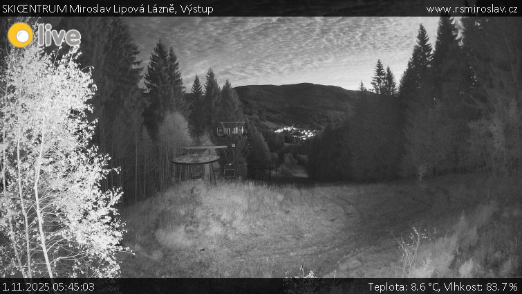 SKICENTRUM Miroslav Lipová Lázně - Výstupní stanice lanové dráhy - 1.11.2025 v 05:45 SKICENTRUM Miroslav Lipová Lázně - Výstupní stanice lanové dráhy - 1.11.2025 v 05:45
