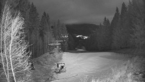 SKICENTRUM Miroslav Lipová Lázně - Výstupní stanice lanové dráhy - 7.12.2025 v 00:15 SKICENTRUM Miroslav Lipová Lázně - Výstupní stanice lanové dráhy - 7.12.2025 v 00:15