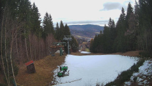 SKICENTRUM Miroslav Lipová Lázně - Výstupní stanice lanové dráhy - 7.12.2025 v 07:30 SKICENTRUM Miroslav Lipová Lázně - Výstupní stanice lanové dráhy - 7.12.2025 v 07:30